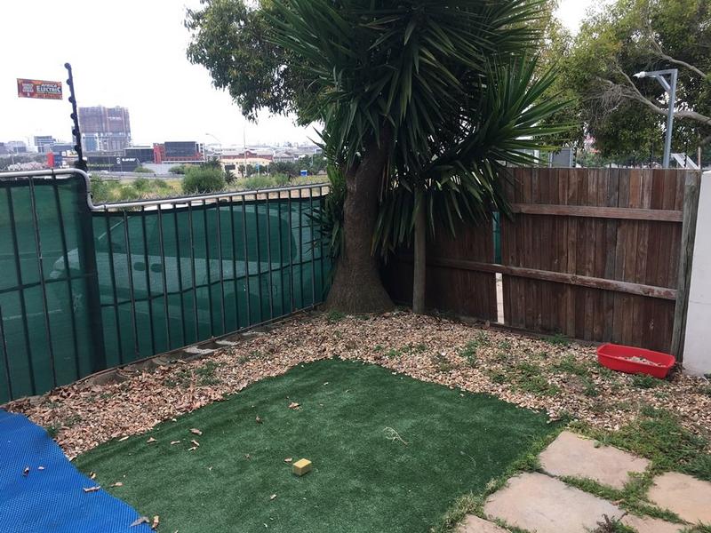 3 Bedroom Property for Sale in Zonnebloem Western Cape
